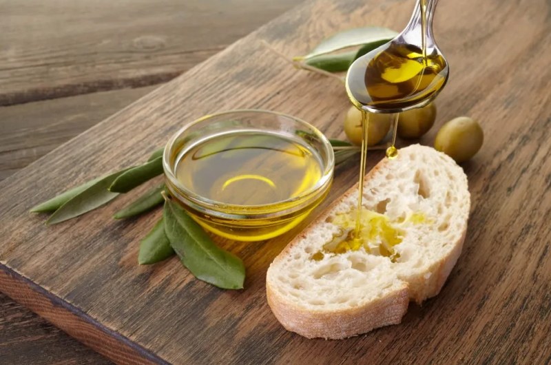cibi-fertilita-olio-extra-vergine-di-oliva