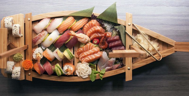 barca-sushi-sashimi