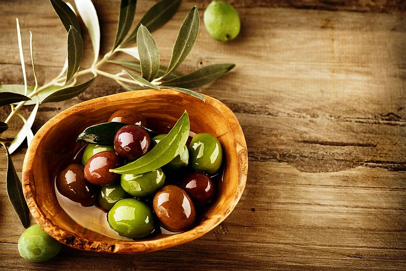 olive-e-olio-di-olive
