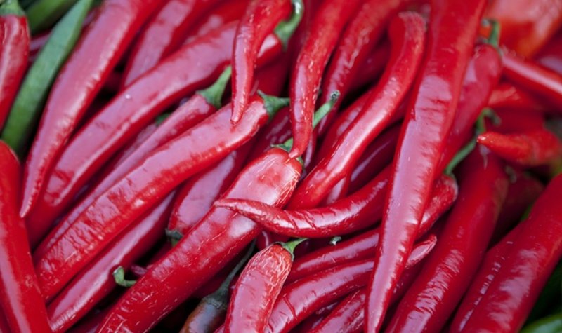 peperoncino-rosso-fresco-valori-nutrizionali