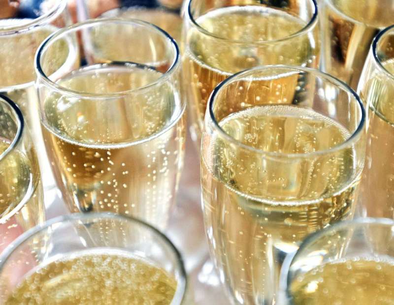 champagne-effetti-collaterali-controindicazioni