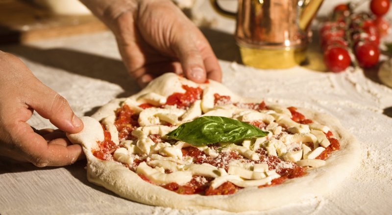 pizza-margherita-napoletana-come-farla-a-casa